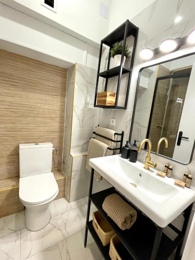 Апартаменты Cosy Cocoon - 2 To 4 Travelers. Ницца Экстерьер фото